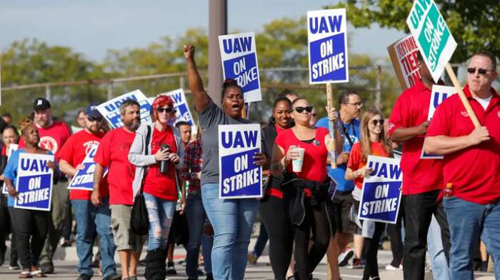 UAW-strike.jpg