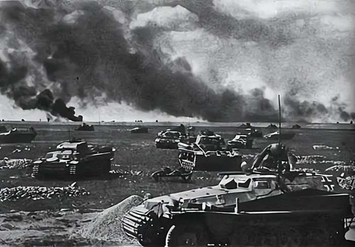 독일군 정예 50만명의 무덤이 된 세계 최대의 탱크대전이 벌어진 쿠르스크 전역.png.jpg